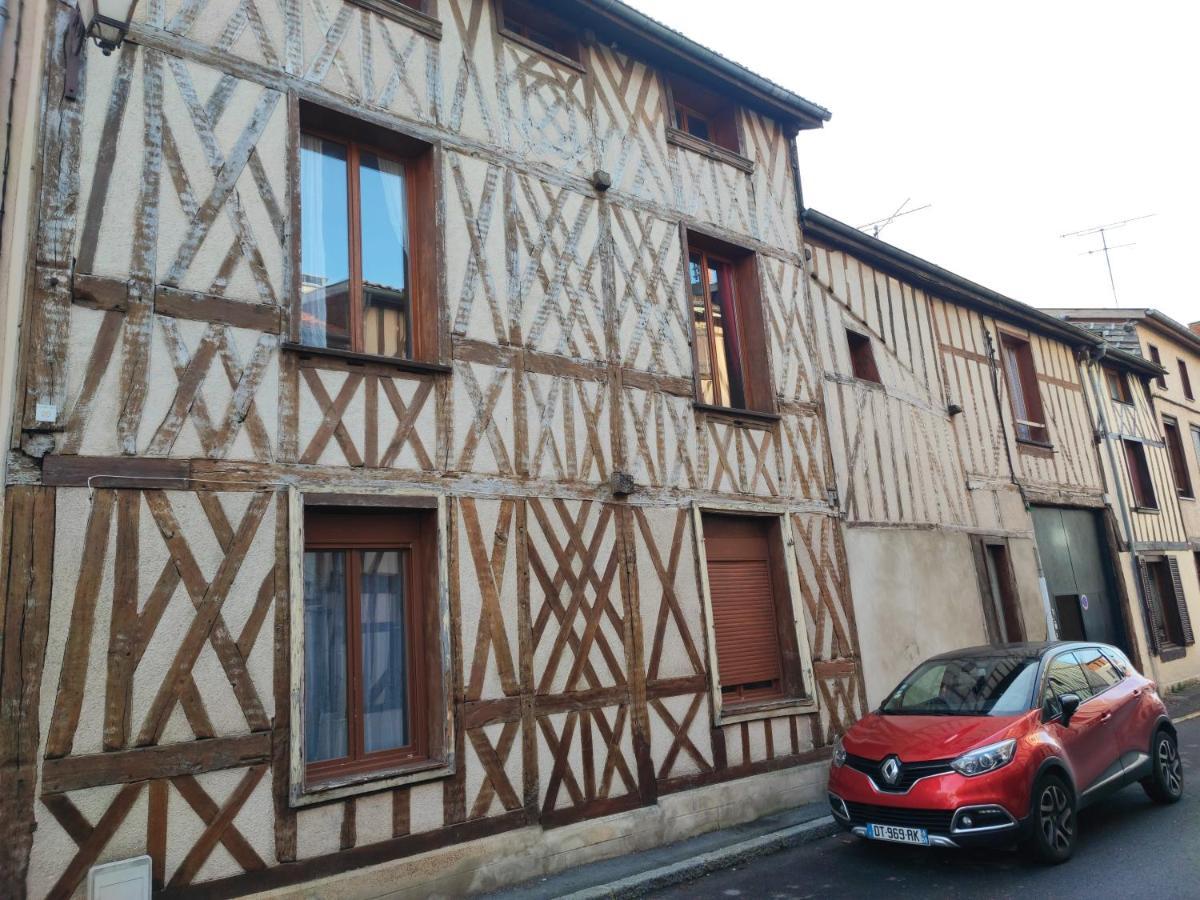 Cine Loft 55 M2 Centre Ville Châlons-en-Champagne Exteriér fotografie
